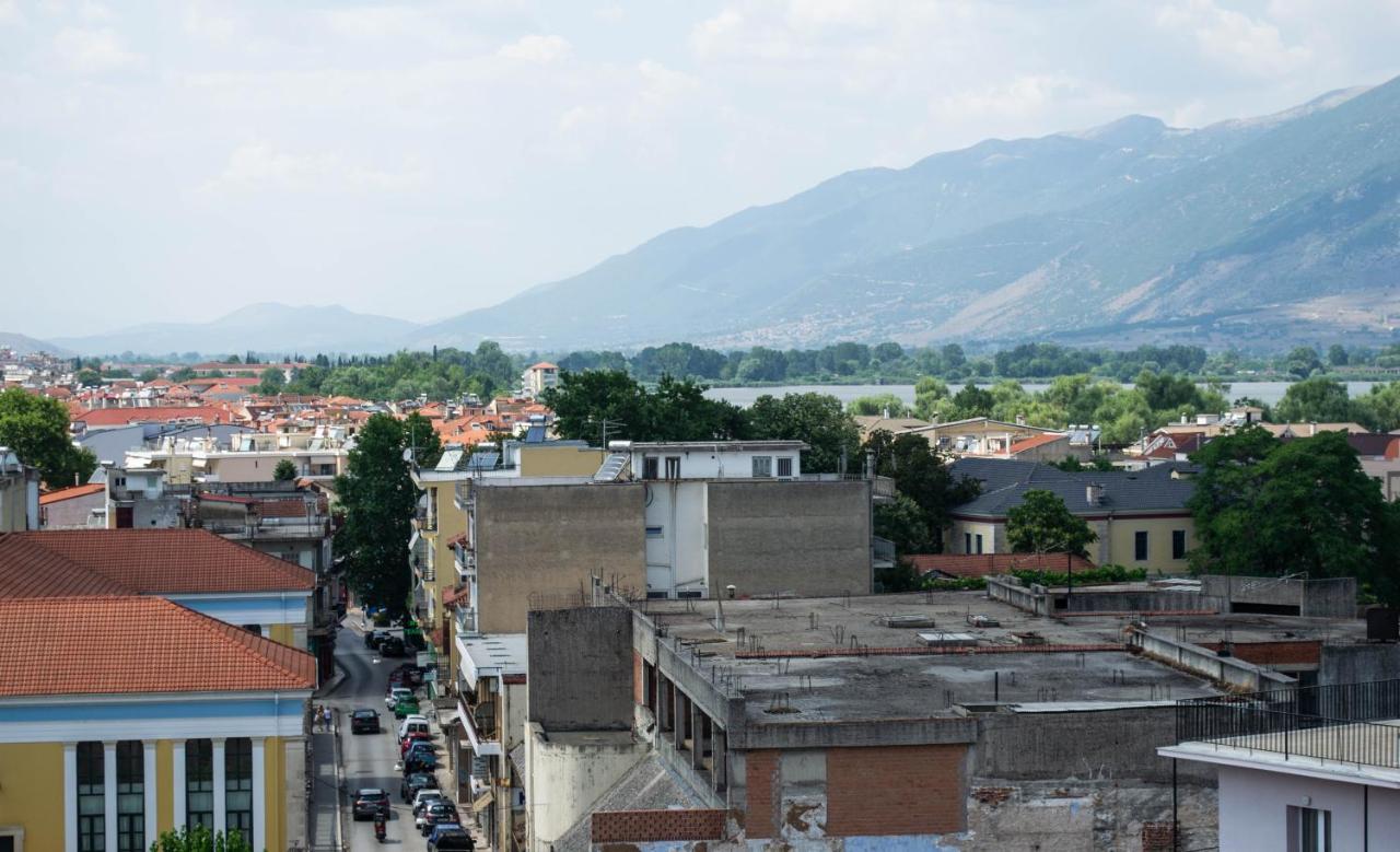Egnatia Hotel Ioannina Eksteriør billede